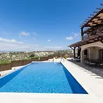 Aphrodite Hills - Junior Kouklia