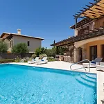 Aphrodite Hills - Junior Resort