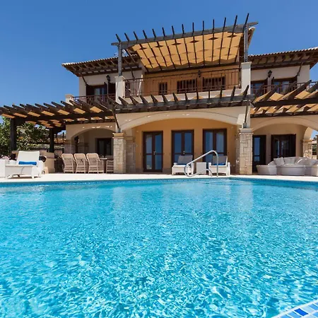 Semesteranläggning (resort) Aphrodite Hills - Junior