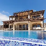 Θέρετρο Aphrodite Hills - Junior 4*