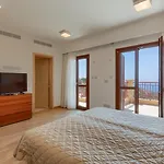 Θέρετρο Aphrodite Hills - Junior