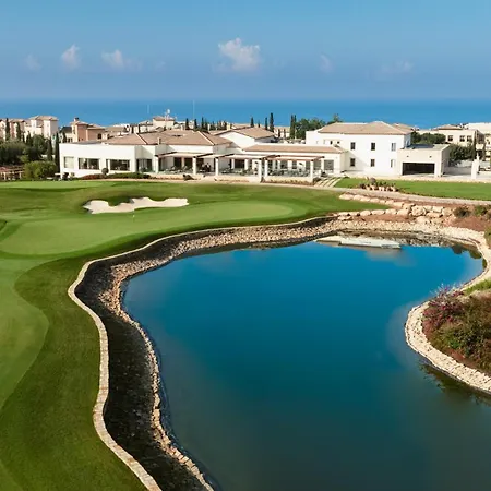 Resort Aphrodite Hills - Junior 5*