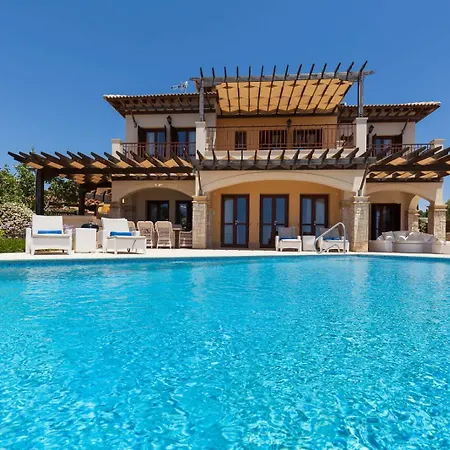 Aphrodite Hills - Junior Kouklia