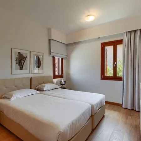 Aphrodite Hills - Junior Resort 5*