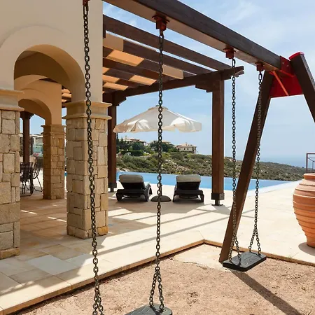 Aphrodite Hills - Junior 4* Куклия