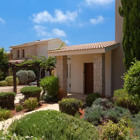 Resort Aphrodite Hills - Junior 4*