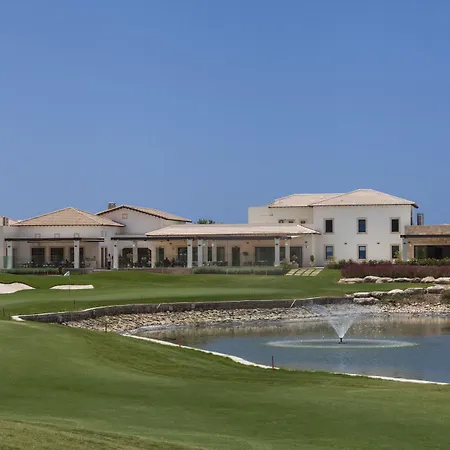 Aphrodite Hills - Junior 4*