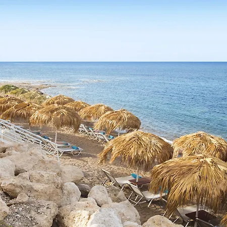 Resort Aphrodite Hills - Junior 4*