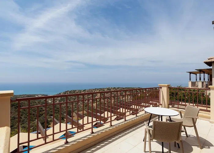 Aphrodite Hills - Junior Rezort 4*