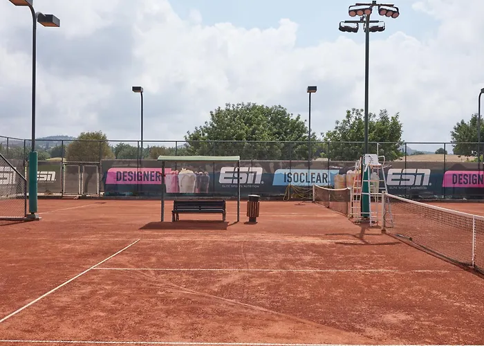 Semesteranläggning (resort) Aphrodite Hills - Junior 4*