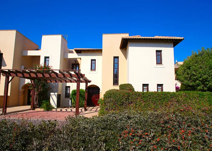 Aphrodite Hills - Junior Kouklia