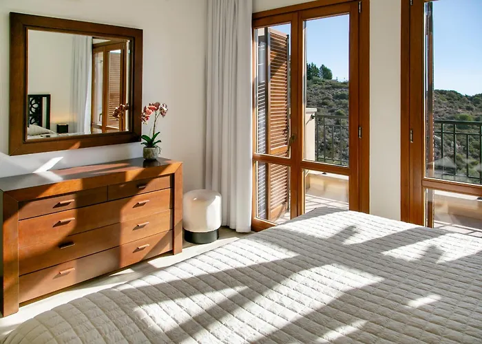 Aphrodite Hills - Junior Kouklia